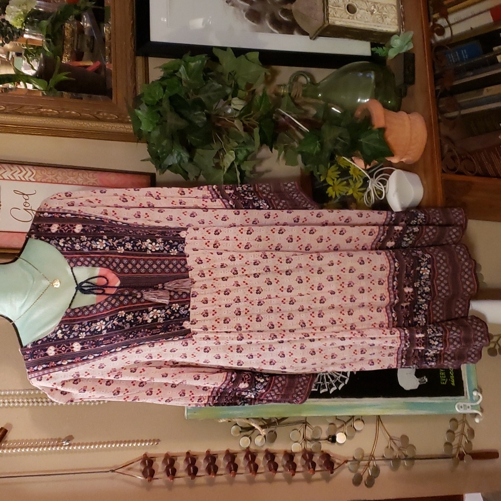Knox Rose Dress Size XXL